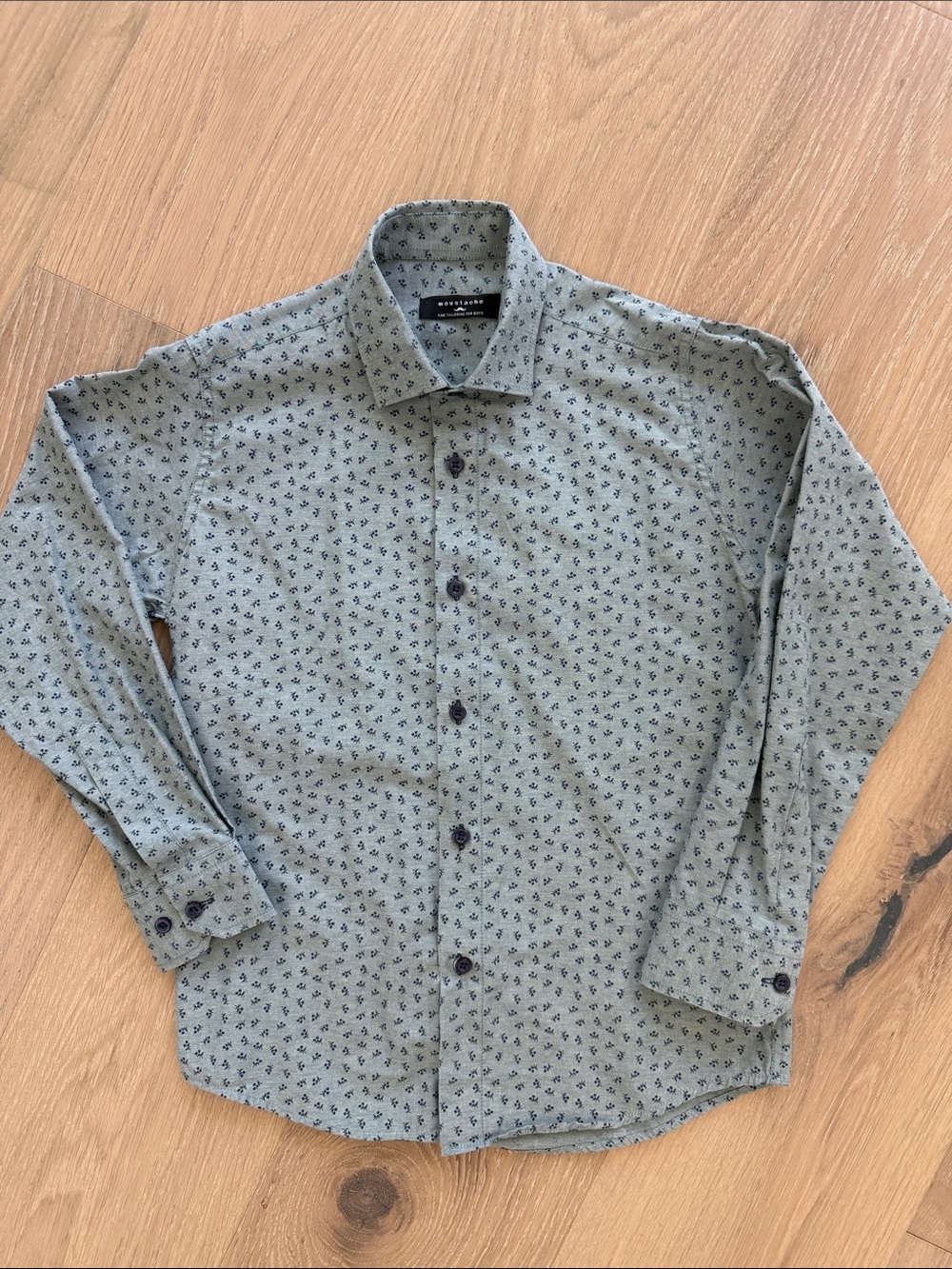 Boy‘s Patterned Button-Up Shirt
